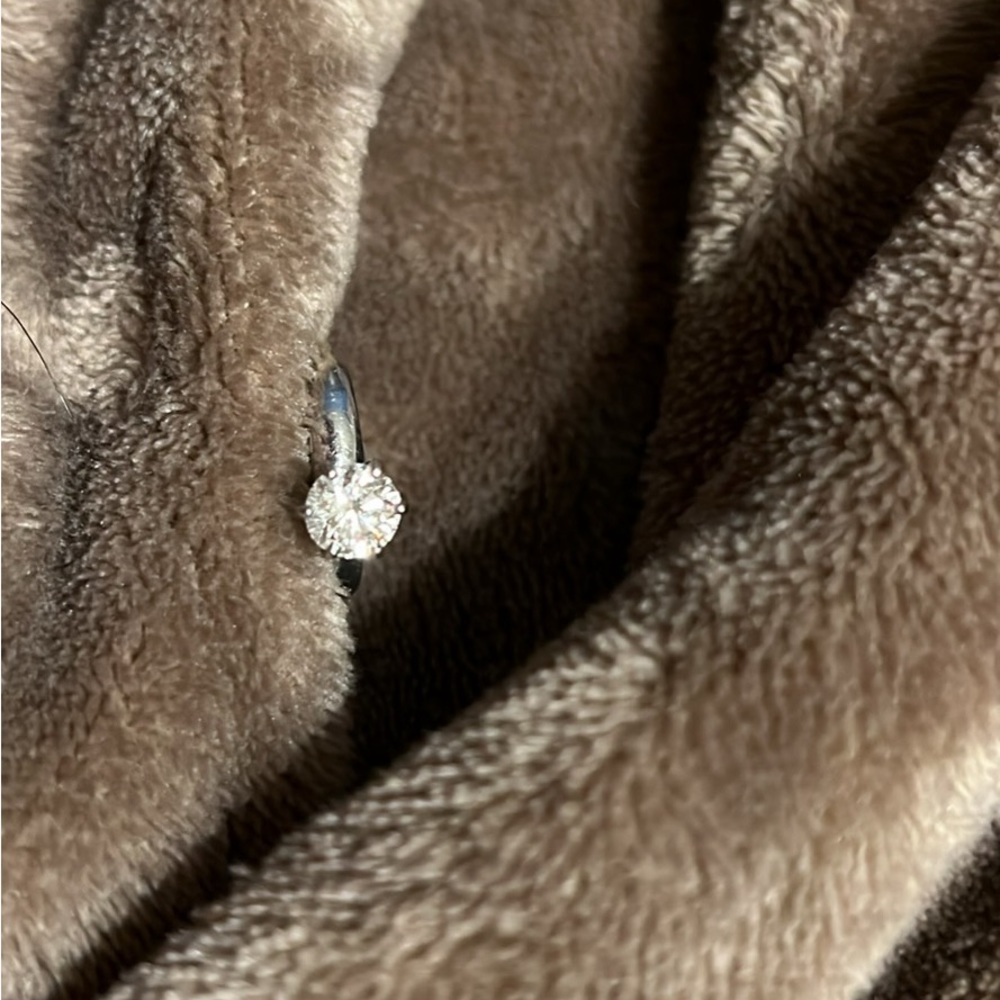 1.07 carat H SI1 14k White Gold Solitaire